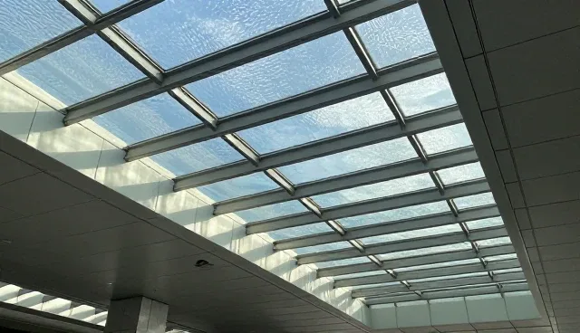 智能合约开发服务在业务场景中的应用与维护建议